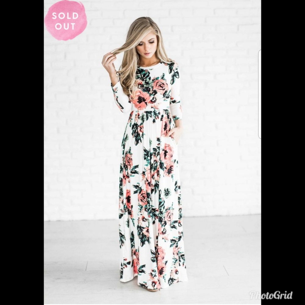 🛍JESSAKAE floral dress